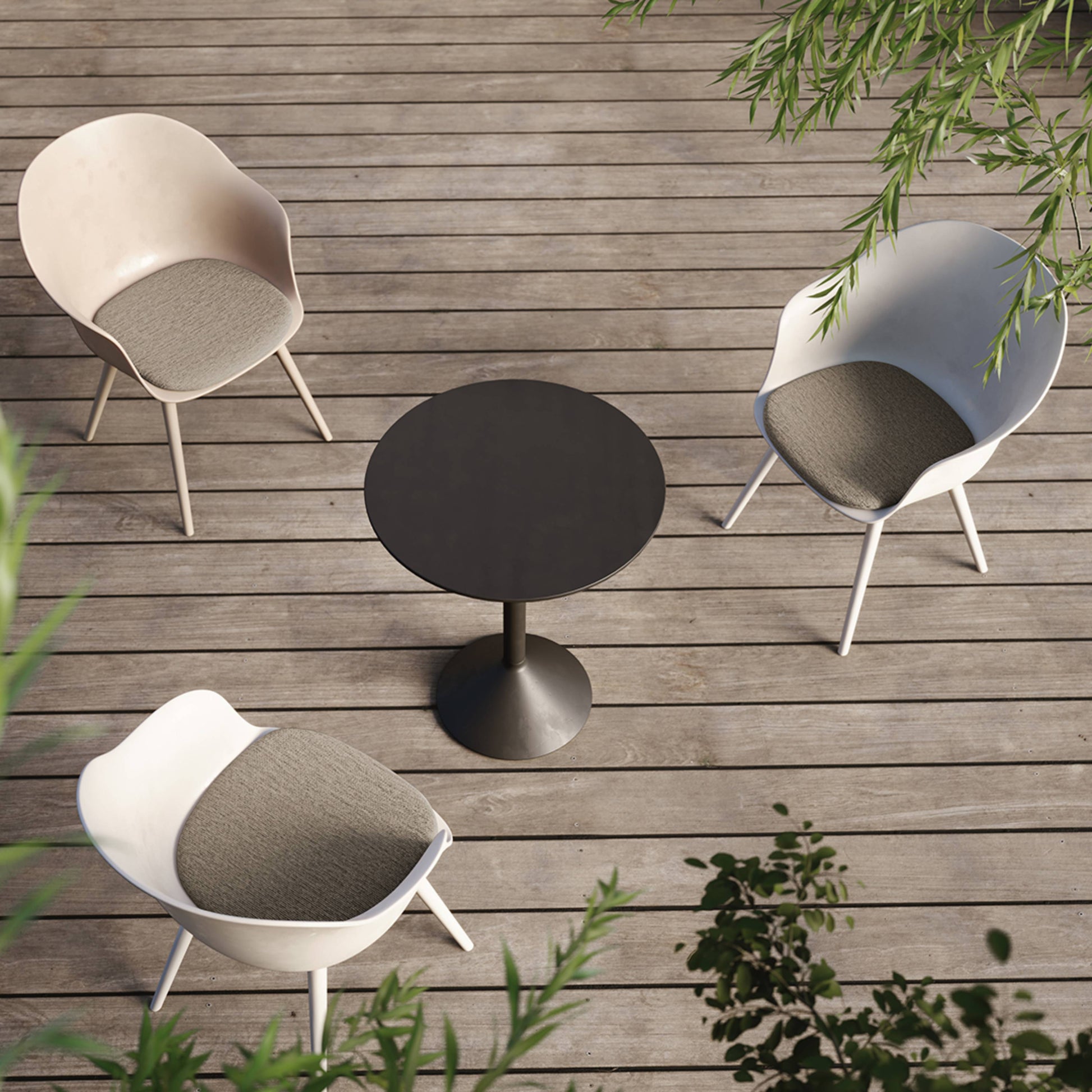 Bat Dining Chair: Plastic Base with Cushion